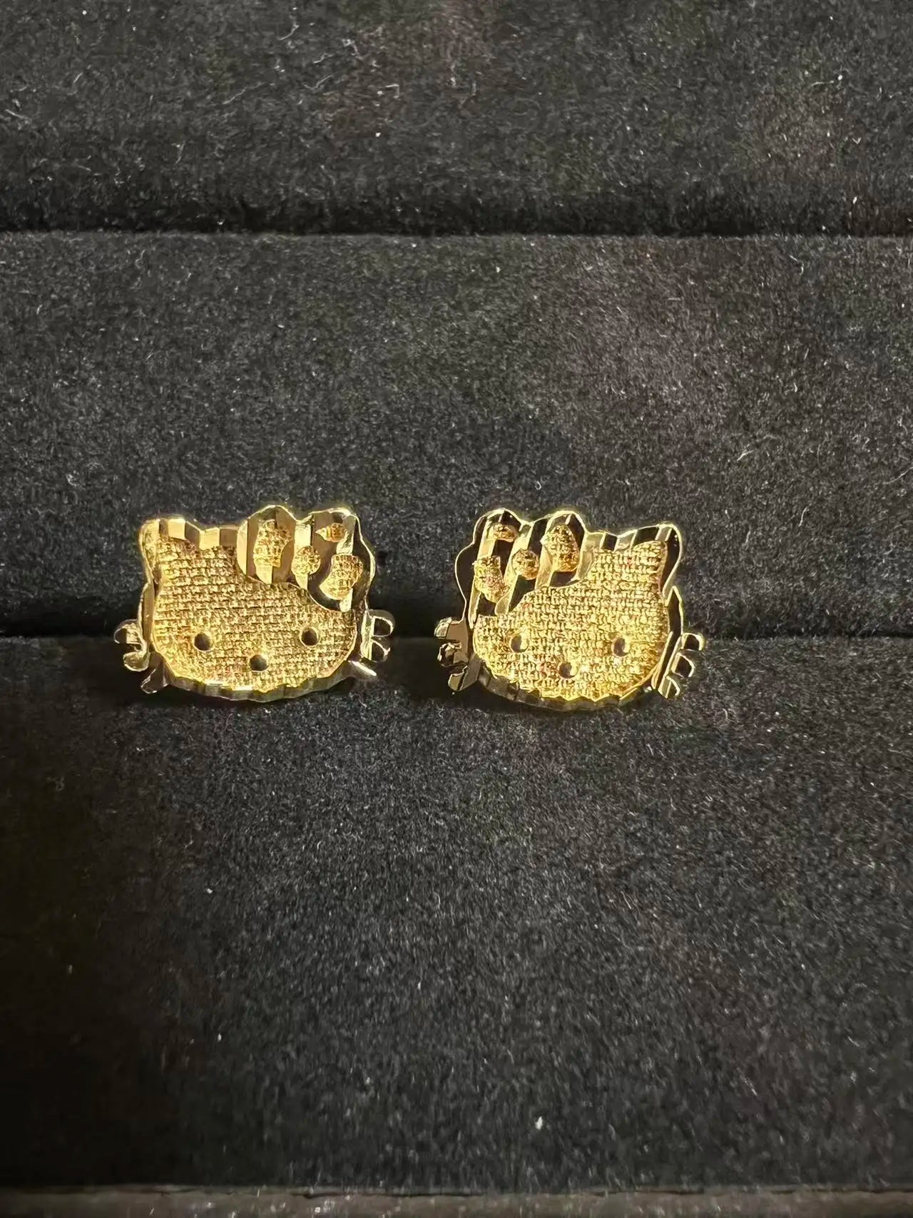 Nugget Heart  Stud Earring 18K Gold plated 12x11mm LuxeLash Studio