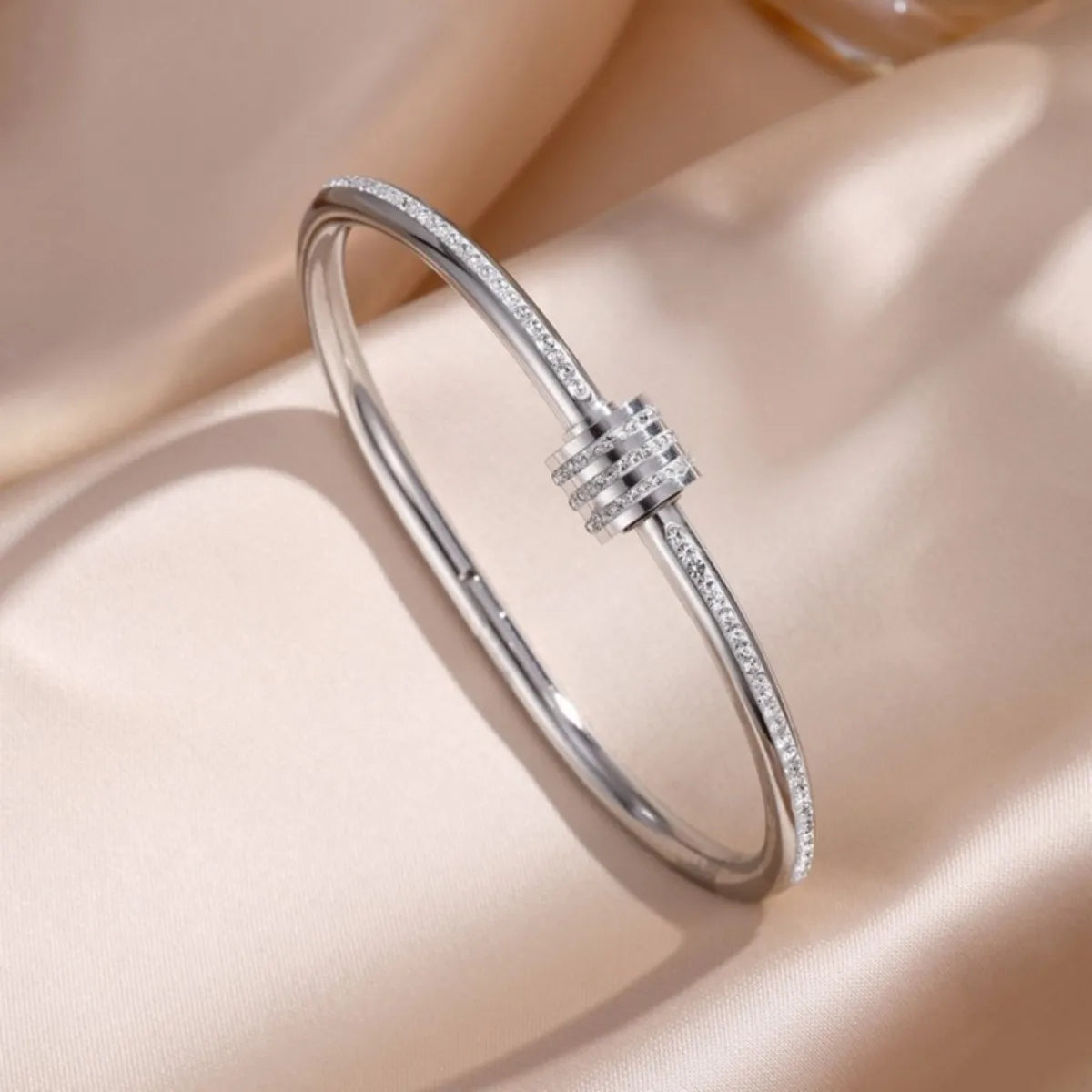 Light luxury Inlaid Zircon Bracelet for Women Fashion Titanium Steel Non fading Bracelet Jewelry Set LuxeLash Studio